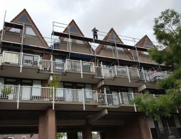 Steiger opbouw balkon